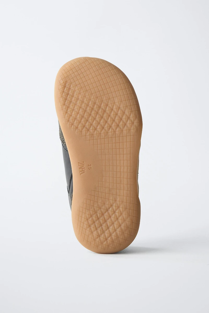 BAREFOOT LEATHER SNEAKERS