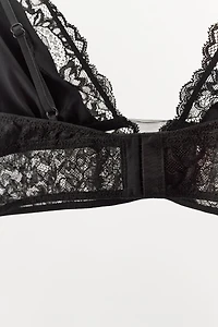 COMBINATION LACE TRIANGLE BRALETTE
