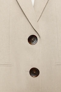 STRAIGHT CUT BLAZER WITH SHOULDER PADS AND TWO BUTTONS