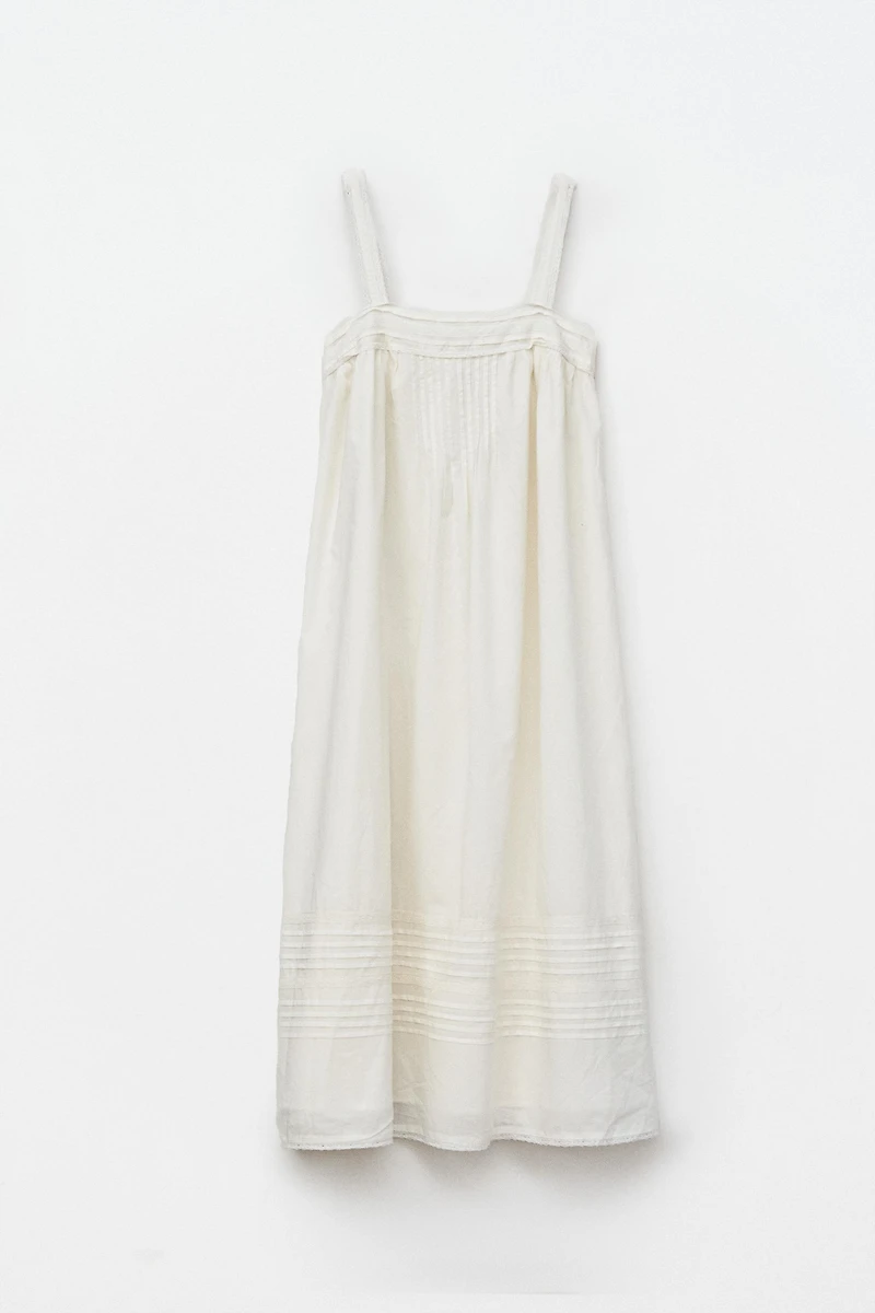 LACE AND PINTUCK NIGHTGOWN