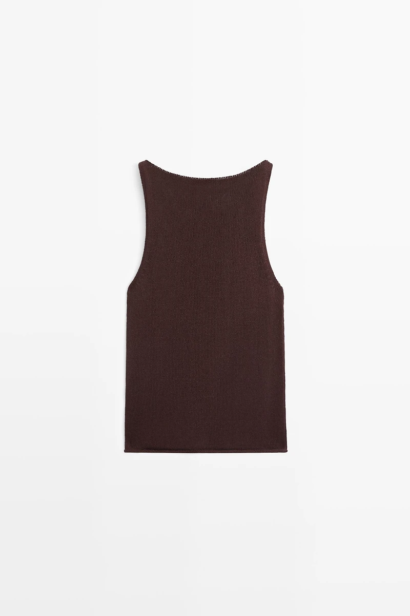 Fine-knit halter top