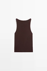 Fine-knit halter top