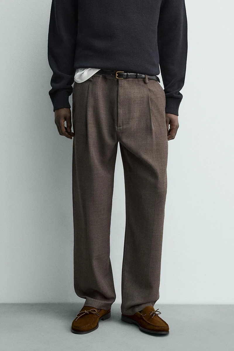 PANTALON AVEC LAINE À PLIS