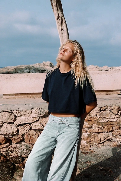 TRF MID-RISE PLEATED BELTED JEANS