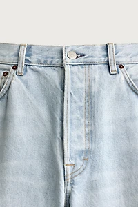 STRAIGHT ANKLE FIT JEANS