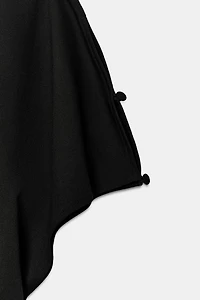 ROBE COURTE DRAPÉE AVEC CEINTURE