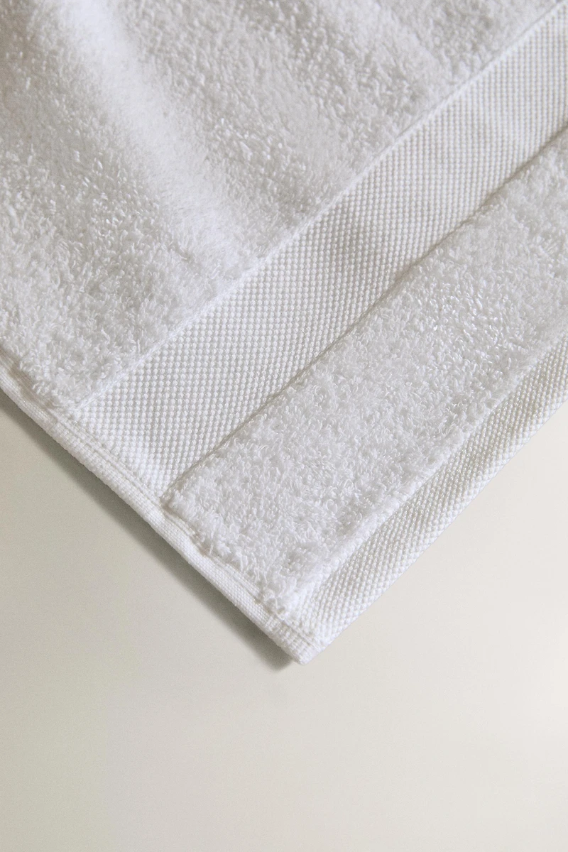 SERVIETTE DE BAIN COTON PREMIUM (600 G/M²)