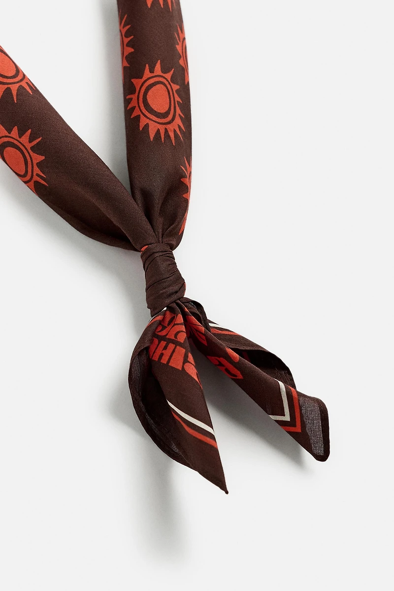 GRAPHIC PRINT BANDANA