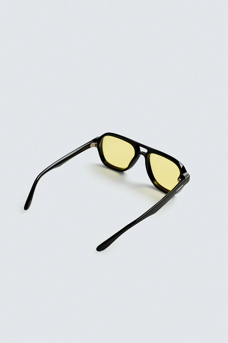SQUARE SUNGLASSES