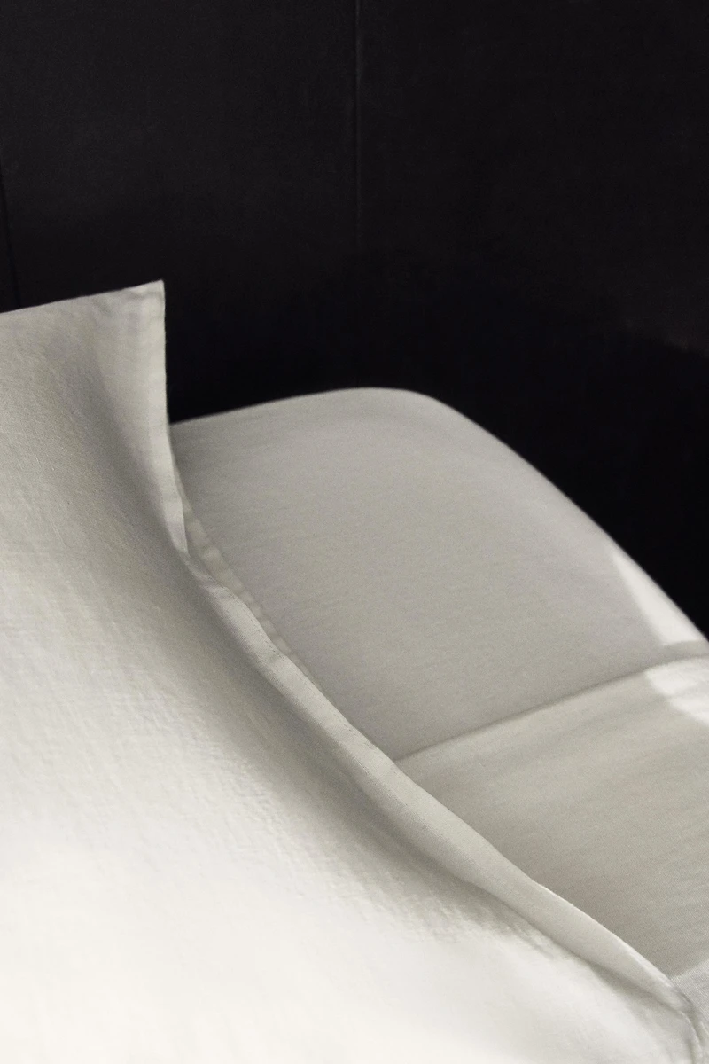 LINEN FITTED SHEET | 11.8" THICK (235 GXM²)