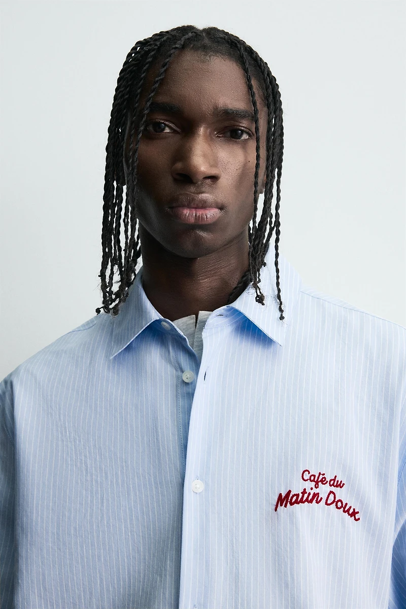 STRIPED GRAPHIC PRINT SHIRT