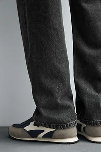 RETRO STYLE SNEAKERS