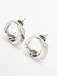 Boucles d’oreilles irrégulières