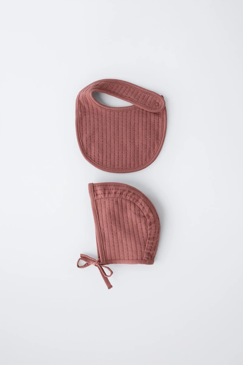 BONNET AND BIB SET