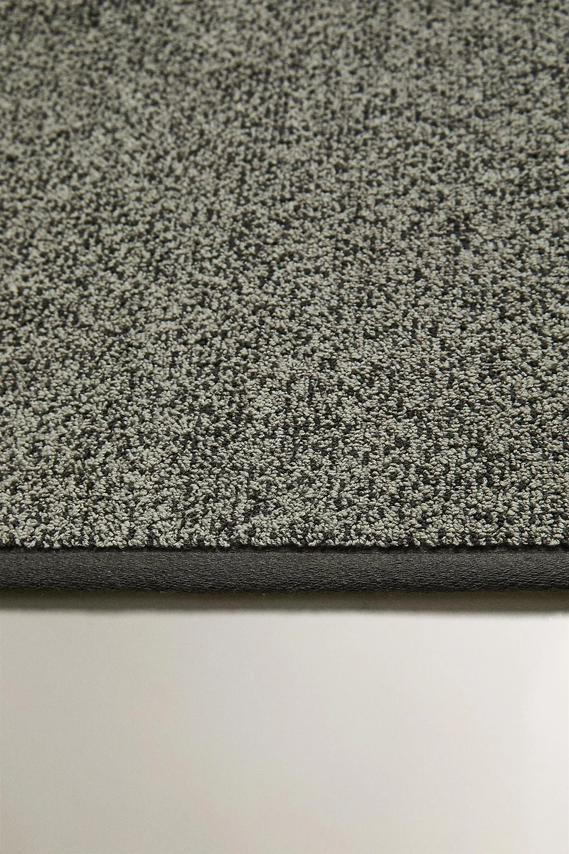 MELANGE-EFFECT BATH MAT