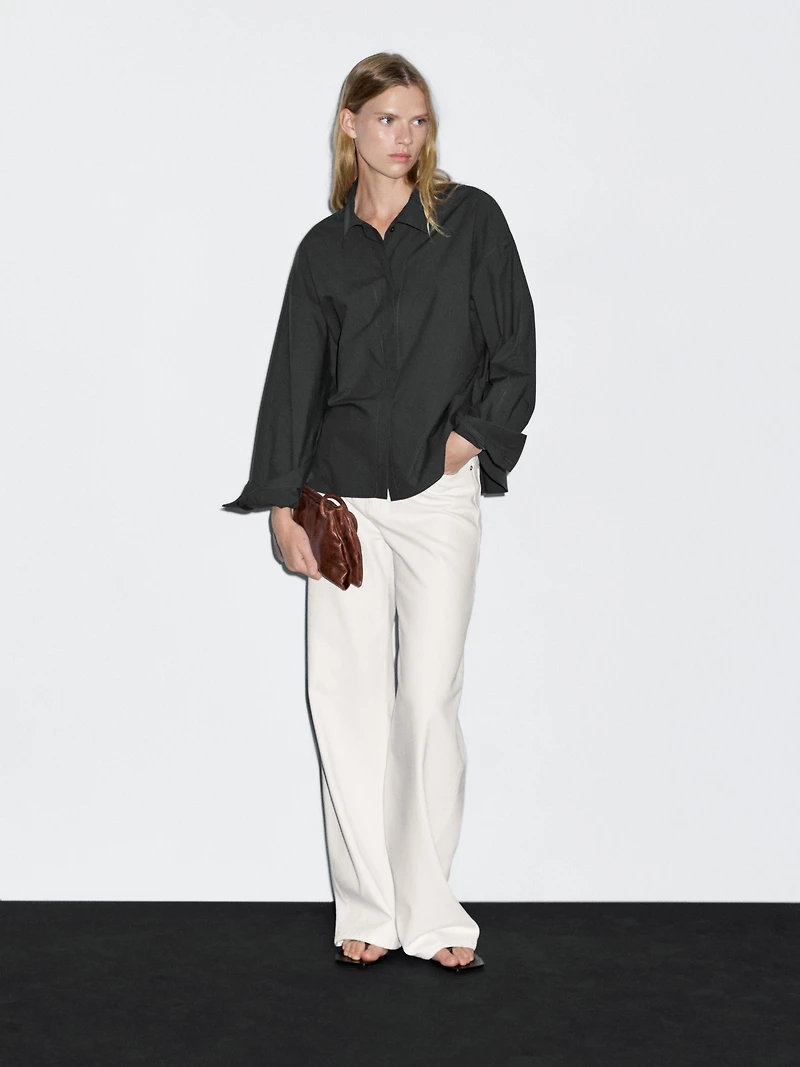 Loose-fitting 100% cotton poplin shirt