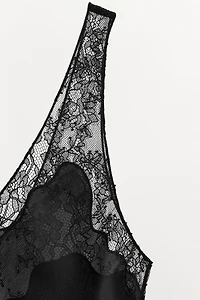ZW COLLECTION LACE CAMISOLE TOP