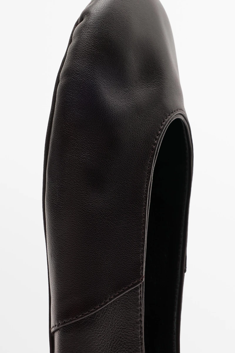 Soft leather ballet flat