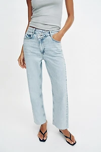 JEAN Z1975 DROIT TAILLE HAUTE CROISÉE