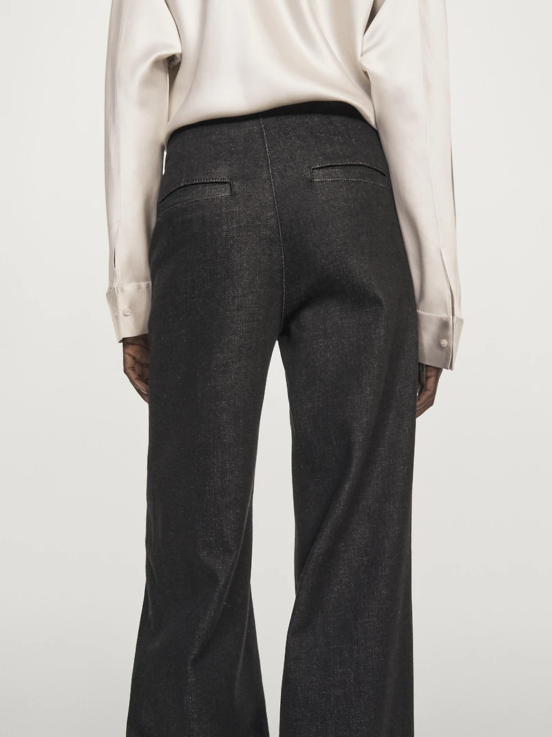 High-waist wide-leg jeans