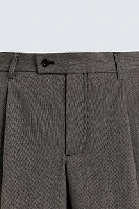 RELAXED WIDE FIT CARGO SHORTS