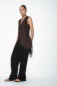 ASYMMETRIC LACE TOP