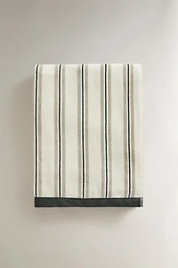 VELOUR BEACH TOWEL WITH COMBINED STRIPES