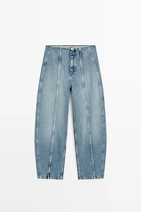 Barrel fit jeans with seam details