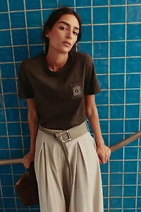 BROOCH T-SHIRT