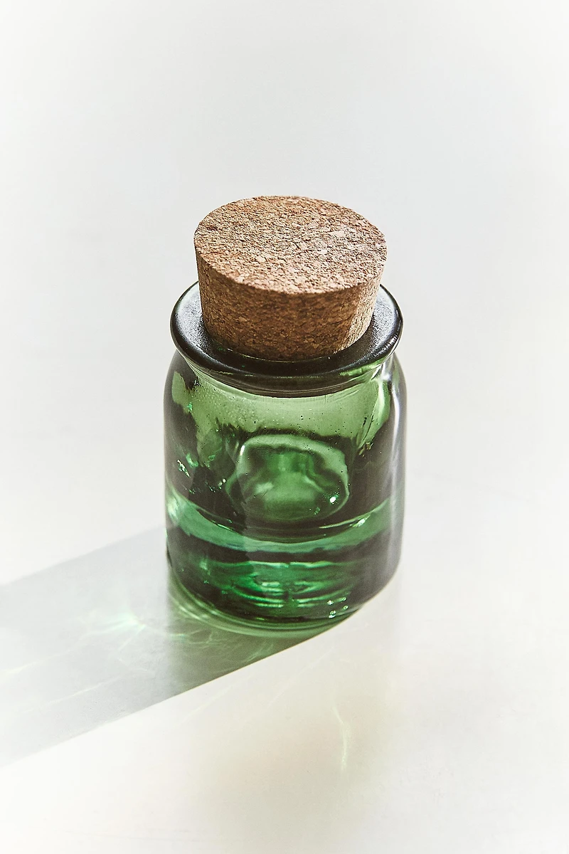 GLASS SALT SHAKER WITH CORK STOPPER