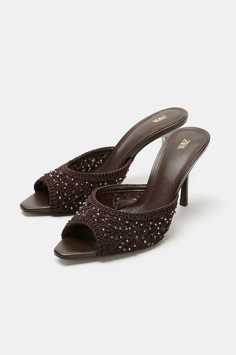 SANDALES EN TISSU BRILLANTES