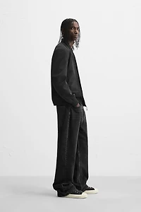 LIGHTWEIGHT BOMBER JACKET