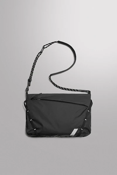 FOLDABLE SPORTY CROSSBODY BAG