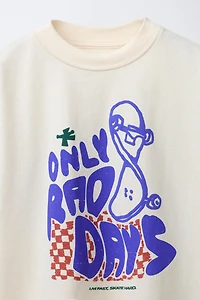 PRINTED LABEL T-SHIRT