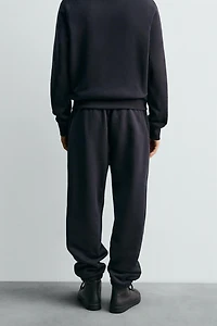 PANTALON DE JOGGING REGULAR FIT PASSEPOILÉ