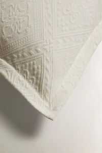 GEOMETRIC PATTERN THROW PILLOW COVER