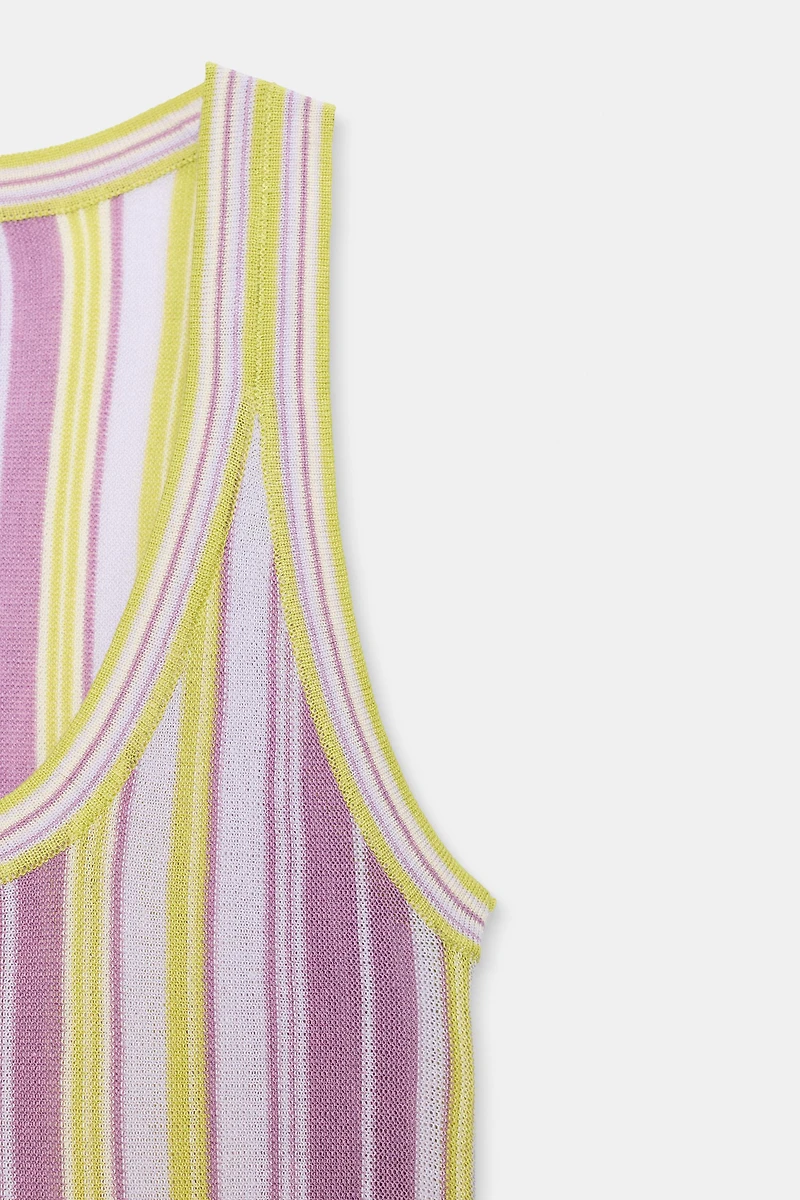STRIPED KNIT TOP