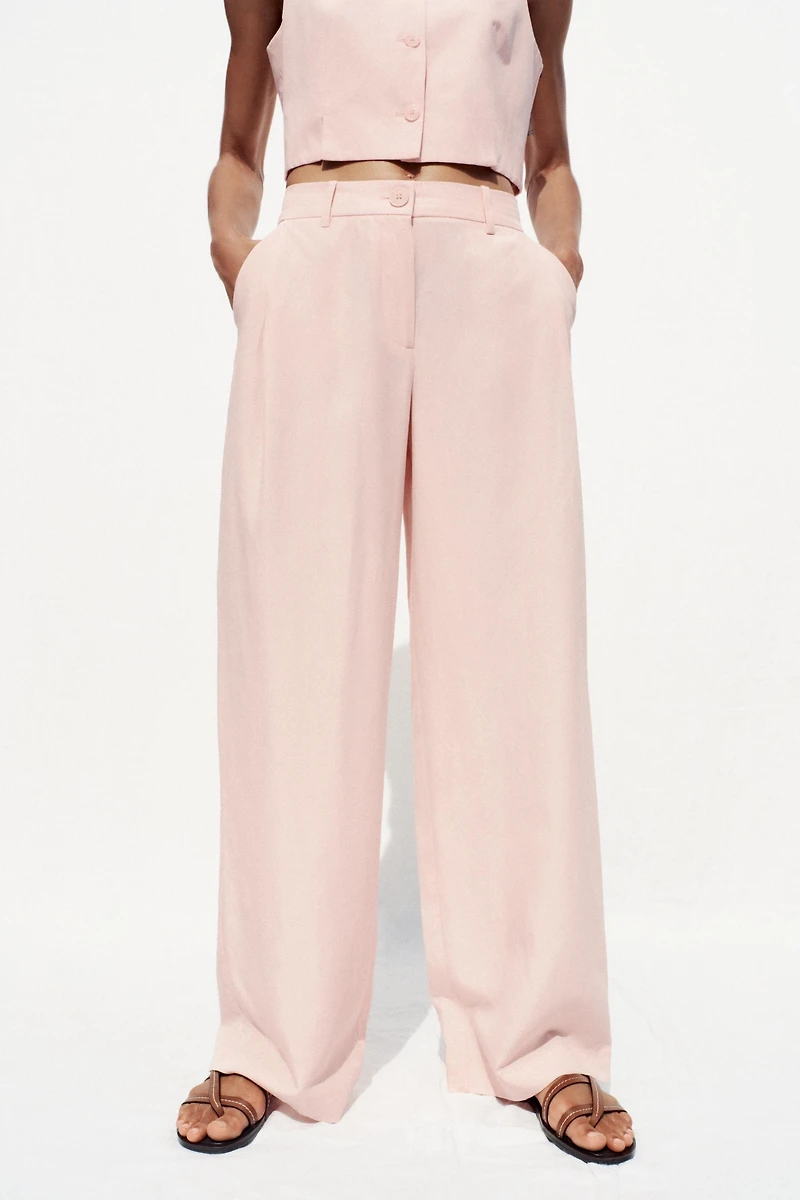 PLEATED WIDE LEG PANTS