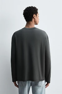 T-SHIRT EFFET ENVERS