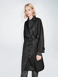 Long water-repellent trench coat with inner waistcoat