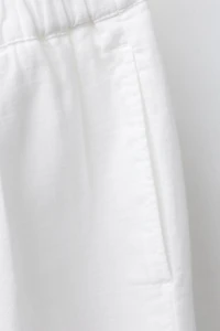 STRAIGHT LEG PANTS