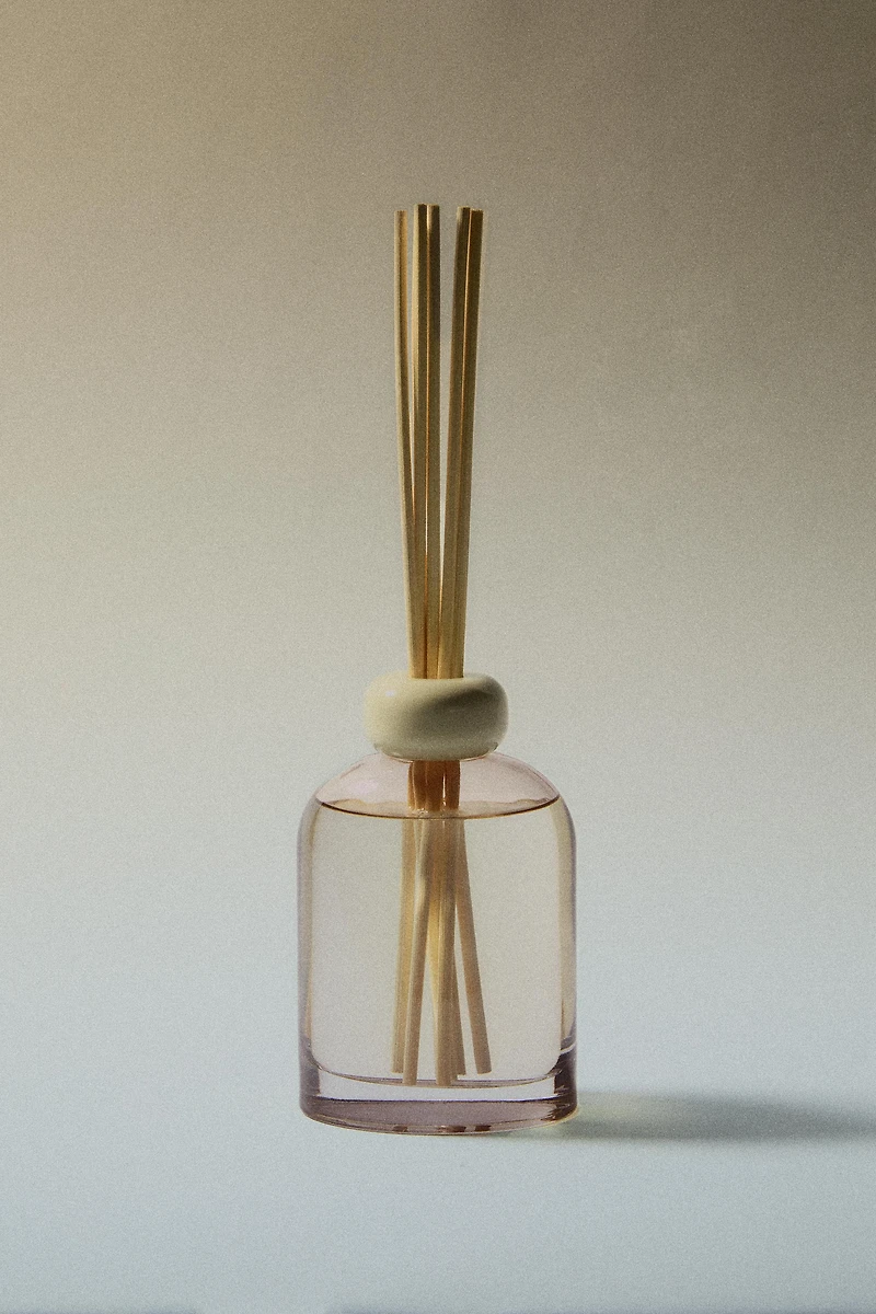 (230 ML) DIFFUSEUR DE PARFUM D’AMBIANCE À BÂTONNETS FLEUR DE VÉTIVER