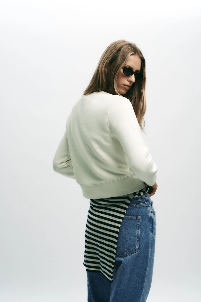 BASIC COTTON SWEATSHIRT