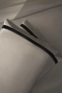 BORDERED SATEEN PILLOWCASE