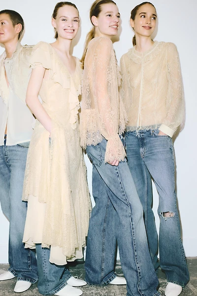 ZW COLLECTION LIMITED EDITION LACE RUFFLE SHIRT