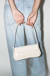 FLAP SHOULDER BAG