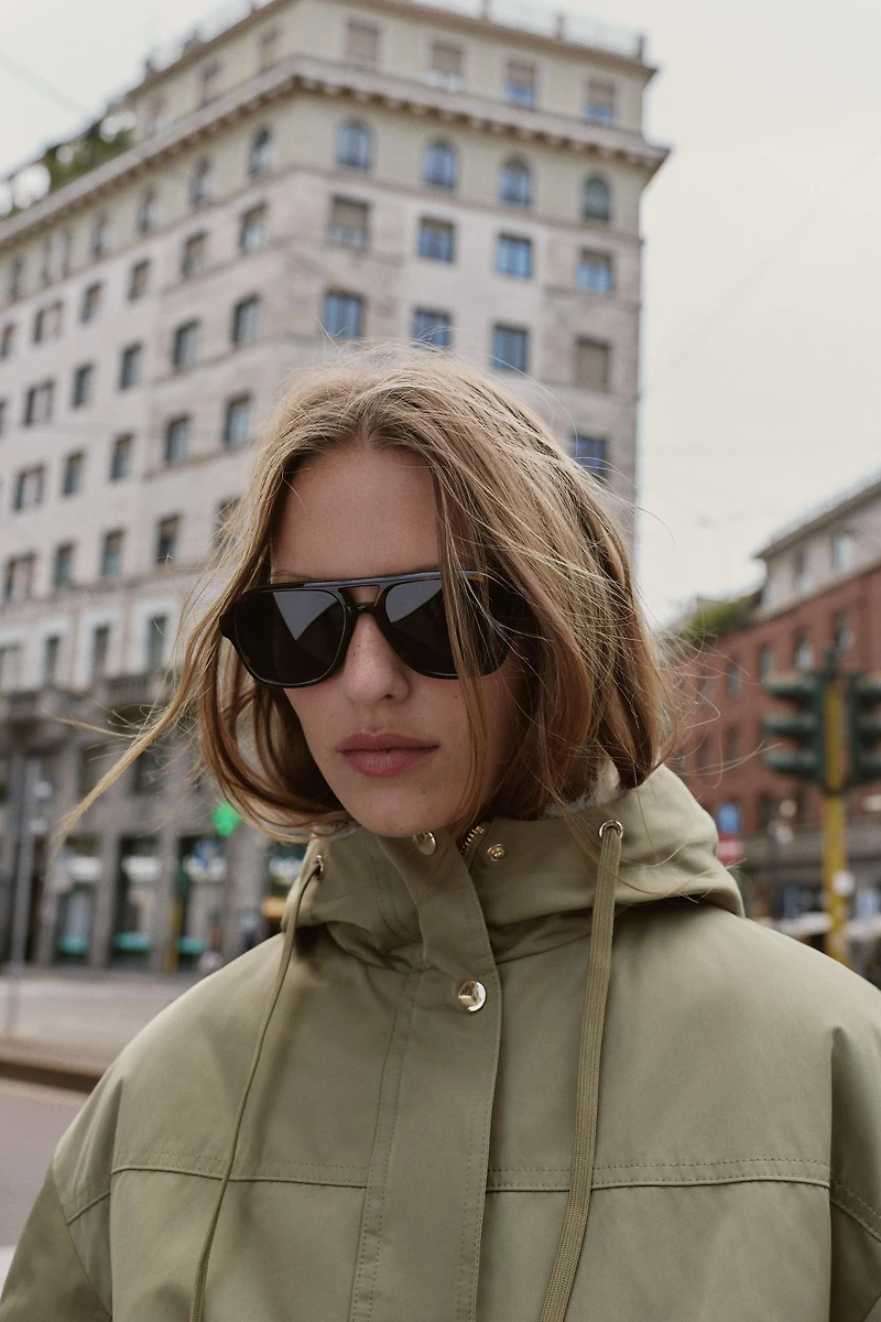 FAUX FUR HOODED SHORT PARKA