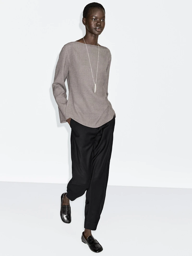 Blouse laine à col bateau