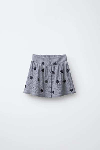 EMBROIDERED TEXTURED SKIRT