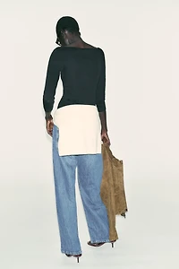 BOAT NECK T-SHIRT